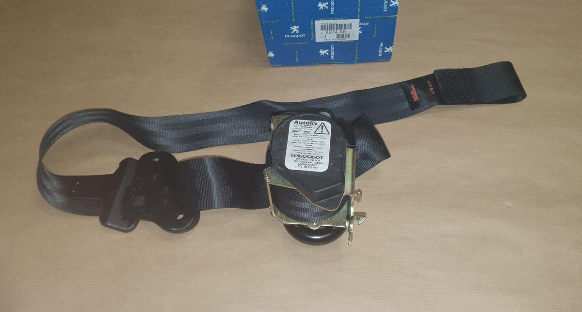 CEINTURE DE SÉCURITÉ.PEUGEOT 206 DROITE 8974.A6 8974A6.