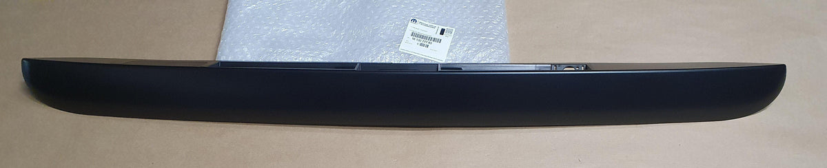 ENJOLIVEUR DE COFFRE PEUGEOT PARTNER III 1613277780.