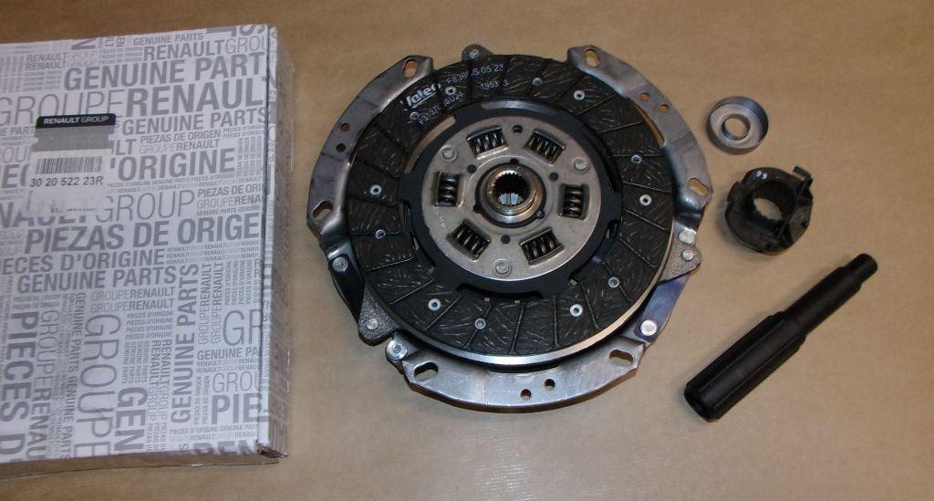 KIT EMBRAYAGES.RENAULT MEGANE,DACIA LOGAN 1.6 302052223R.
