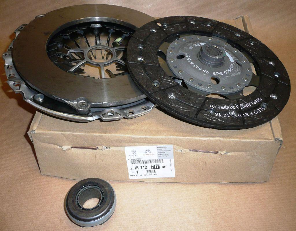 KIT EMBRAYAGES.CITROEN C4,C5,PEUGEOT 307 2.0HDI 1611271780.