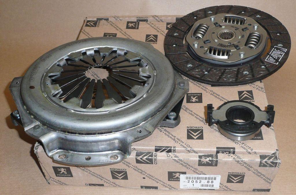 KIT EMBRAYAGES.CITROEN AX,SAXO,PEUGEOT 106,206 1.1,1 2052.88 205288.