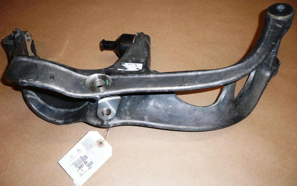 PORTE FUSÉE CITROEN C5,C6 PEUGEOT 407 AVANT DROITE 3657.04 365704.