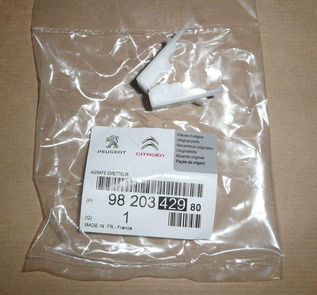 RESSORT PÉDALE D'EMBRAYAGE PEUGEOT 3008,5008 9820342980.