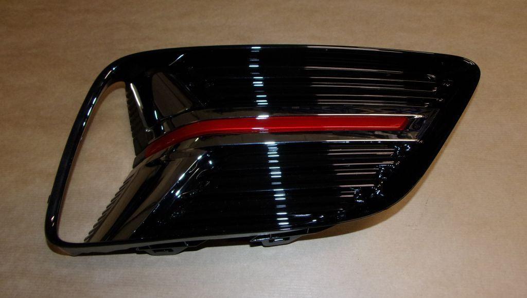 GRILLE DE PARE-CHOCS RENAULT ARKANA AVANT DROI 8201739204.