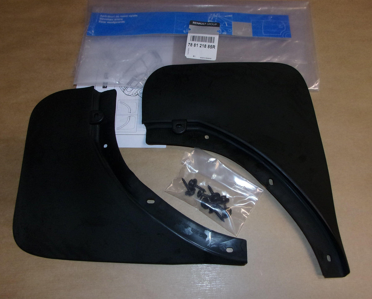 GARDES-BOUE DACIA DUSTER I ARRIERE 788121885R.
