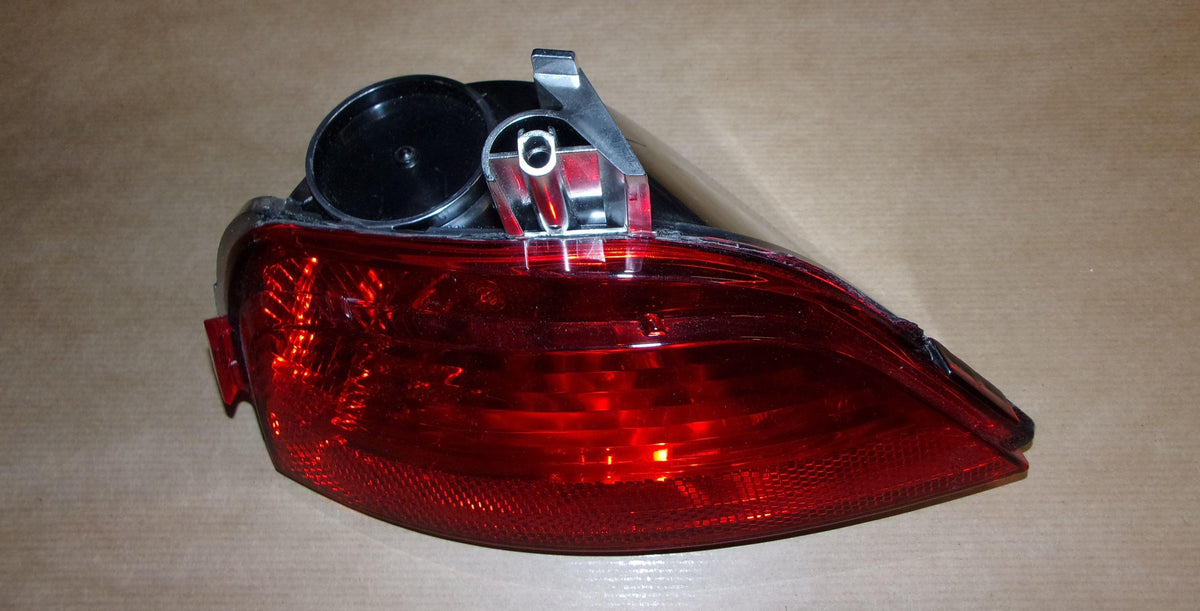 FEU AVANT ANTIBROUILLARD RENAULT MEGANE IV ARR 265806717R.