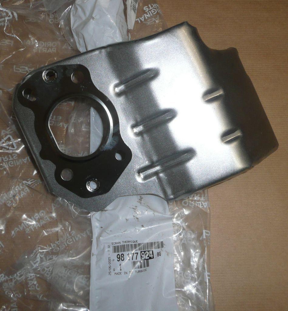 COUVERCLE TURBO.CITROEN C3,PEUGEOT 208,308 1.2THP 9817792480.