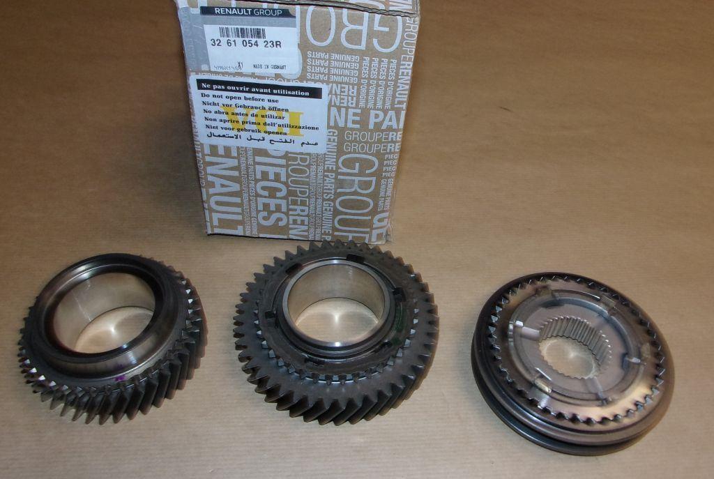 ROUE DENTÉE 3-4 VITESSE RENAULT TRAFIC KIT 326105423R.