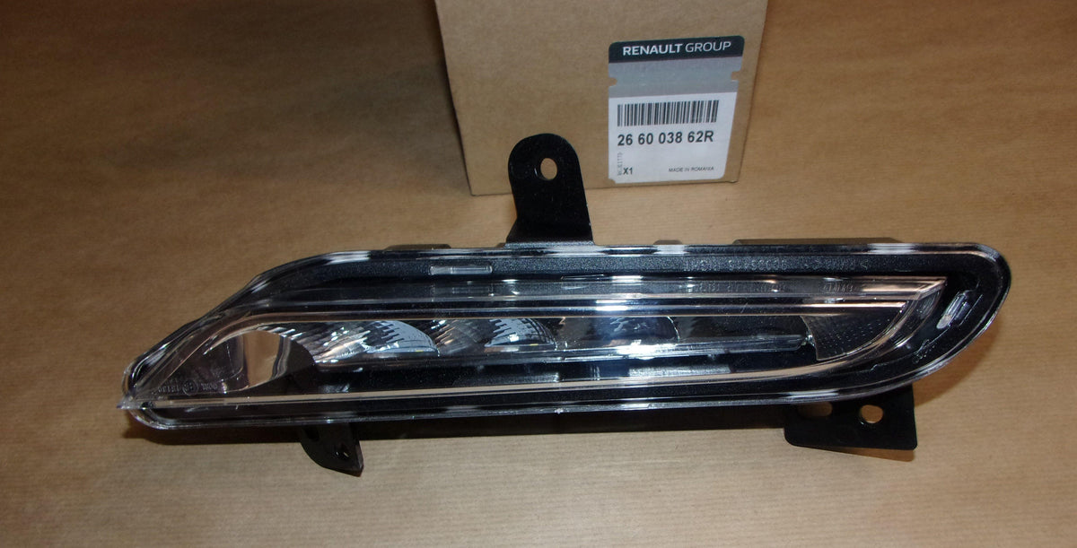 FEU DE JOUR LED RENAULT TRAFIC III DROITE 266003862R.