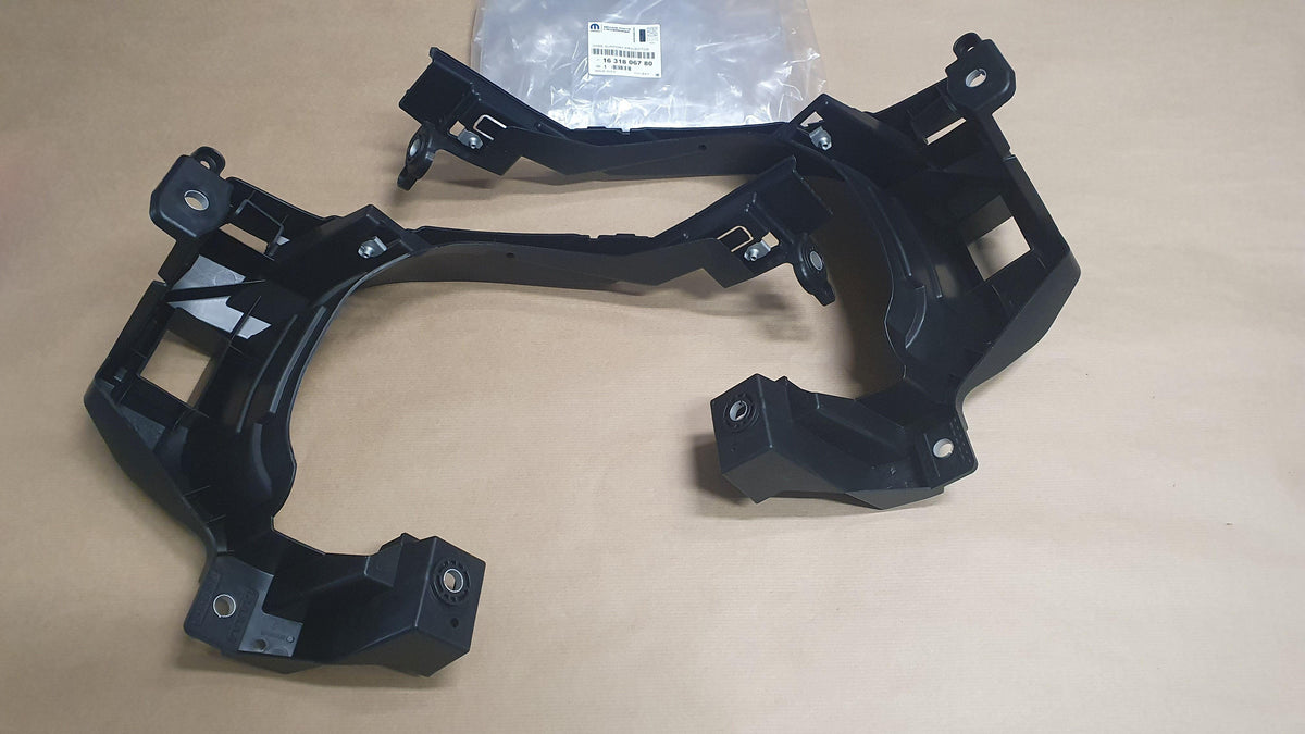 SUPPORT DE RÉFLECTEUR CITROEN C3 AIRCROSS 1631806780.