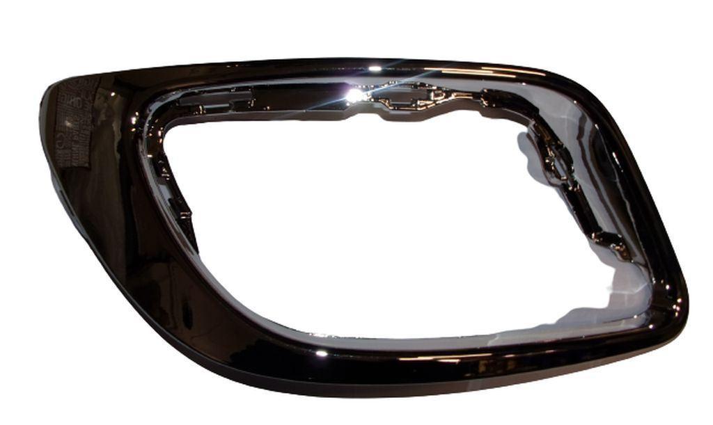 CADRE DE GRILLE DE PARE-CHOCS RENAULT FLUENCE 261520541R.