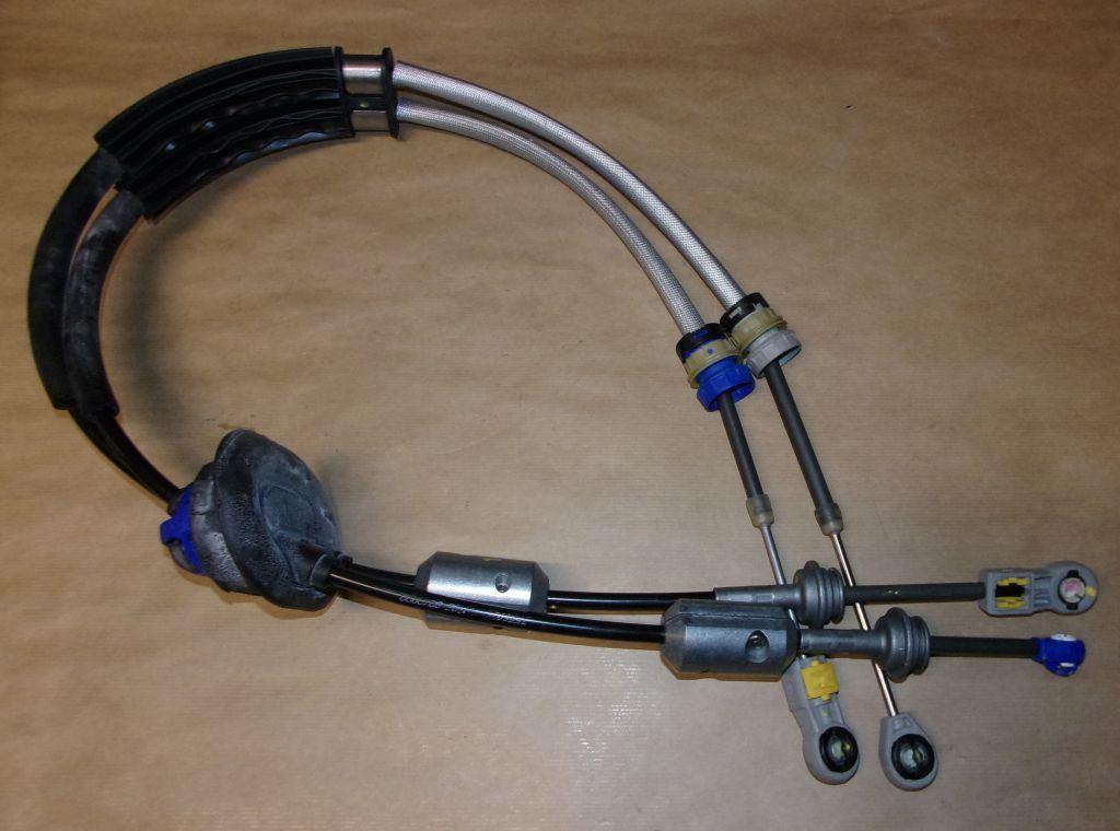 CABLE DE CHANGEMENT DE VITESSE.CITROEN DS5 9688173880.