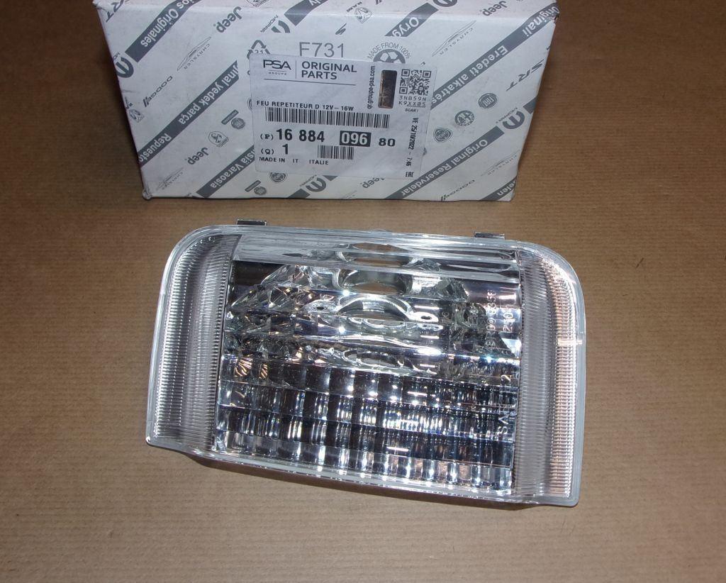 FEU DE CLIGNOTANT CITROEN JUMPER III DROITE 1688409680.