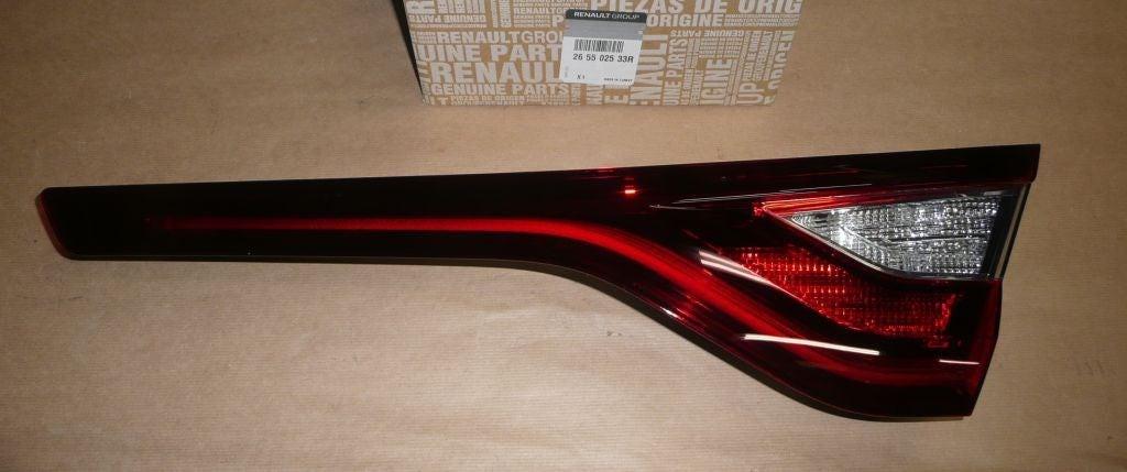 FEU ARRIERE RENAULT MEGANE IV DROITE 265502533R.