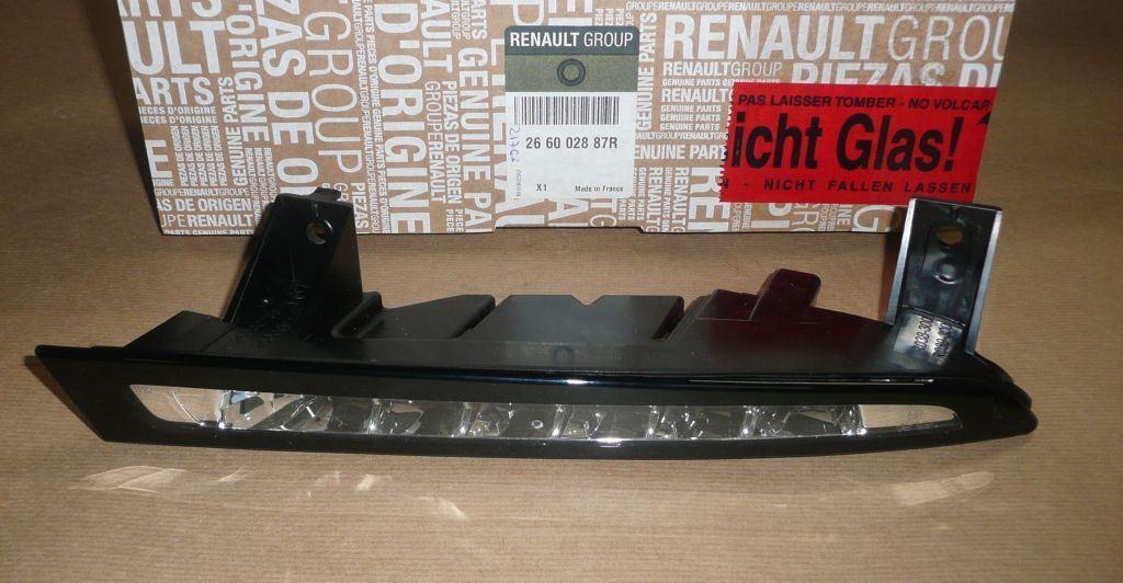 FEU DE JOUR LED RENAULT MEGANE III DROITE 266002887R.