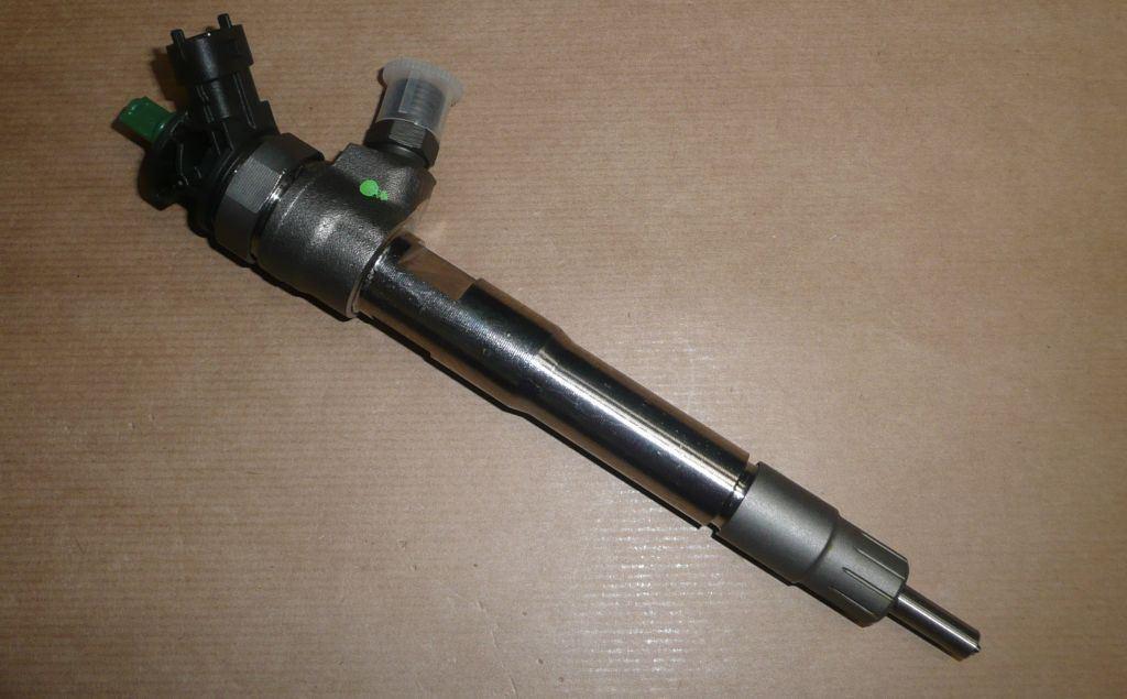 INJECTEUR RENAULT TRAFIC III 2.0DCI 166007383R.