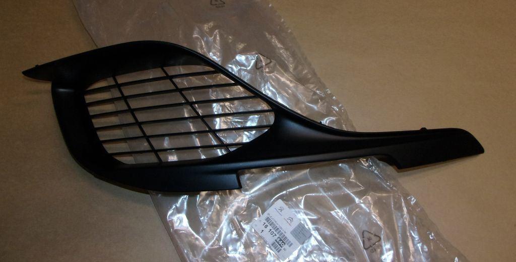 GRILLE CALANDRE PEUGEOT 308 14> DROITE 1610744080.