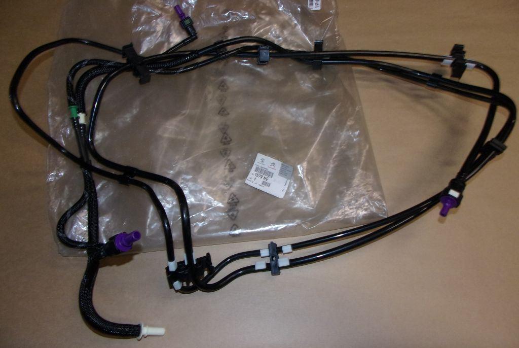 TUYAU DE CARBURANT PEUGEOT 807 2.0HDI 1579.NE 1579NE.