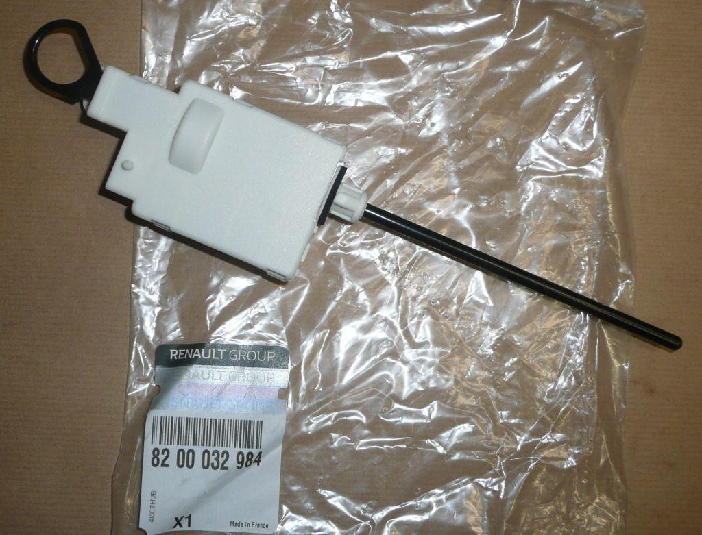 SERRURE REMPLISSAGE DE CARBURANT RENAULT TRAFI 8200032984.