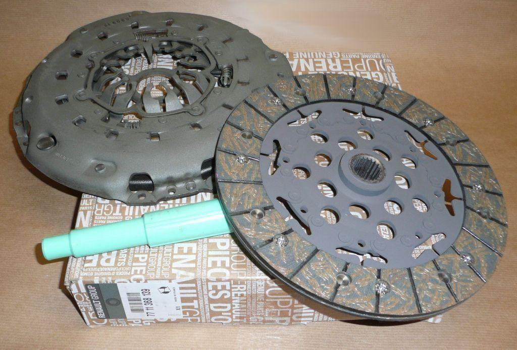 KIT EMBRAYAGES.RENAULT ESPACE IV,LAGUNA II 7711368139.