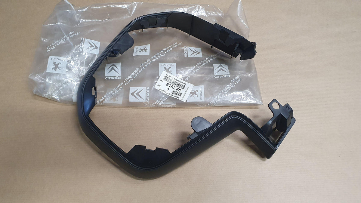 CAPUCHON RÉTROVISEURS PEUGEOT PARTNER GAUCHE 8152.F8 8152F8.