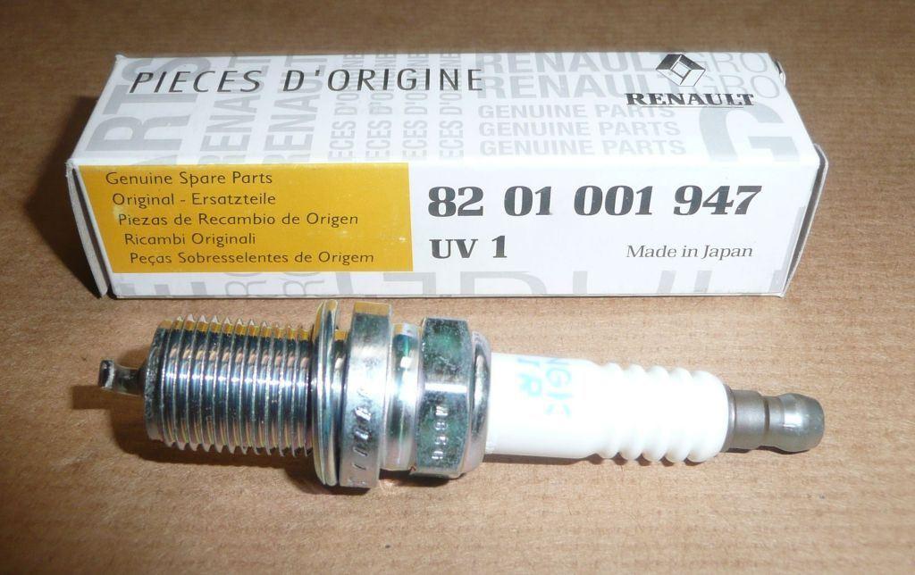 BOUGIE D'ALLUMAGE.RENAULT MEGANE III 1.6 16V 8201001947.