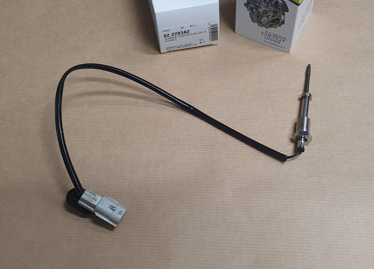 CAPTEUR DE TEMPERATURE DES ECHAPPEMENTS 226408511R.
