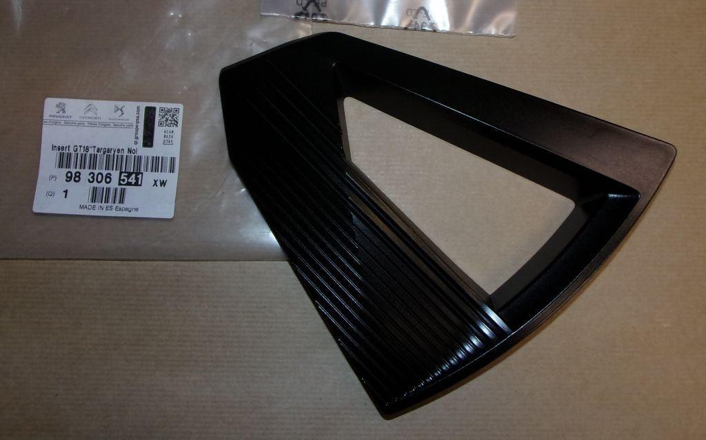 COUVERCLE DE JANTE PEUGEOT 2008 98306541XW.