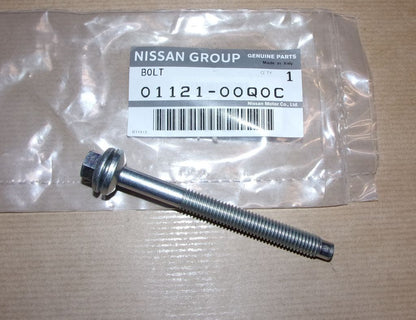 Vis de fixation d’injecteur 0112100Q0C — photographie de la pièce, vue 1