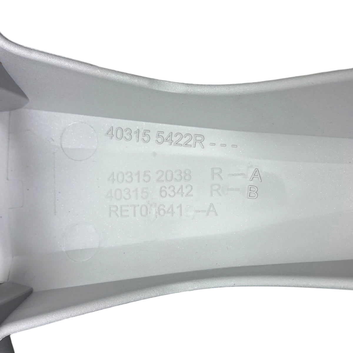 Pièce d'origine Enjoliveur 15 pouces pour Renault Clio V 403155422R