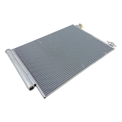 Pièce d'origine Condenseur de climatisation pour Renault Captur I Arkana 921006454R