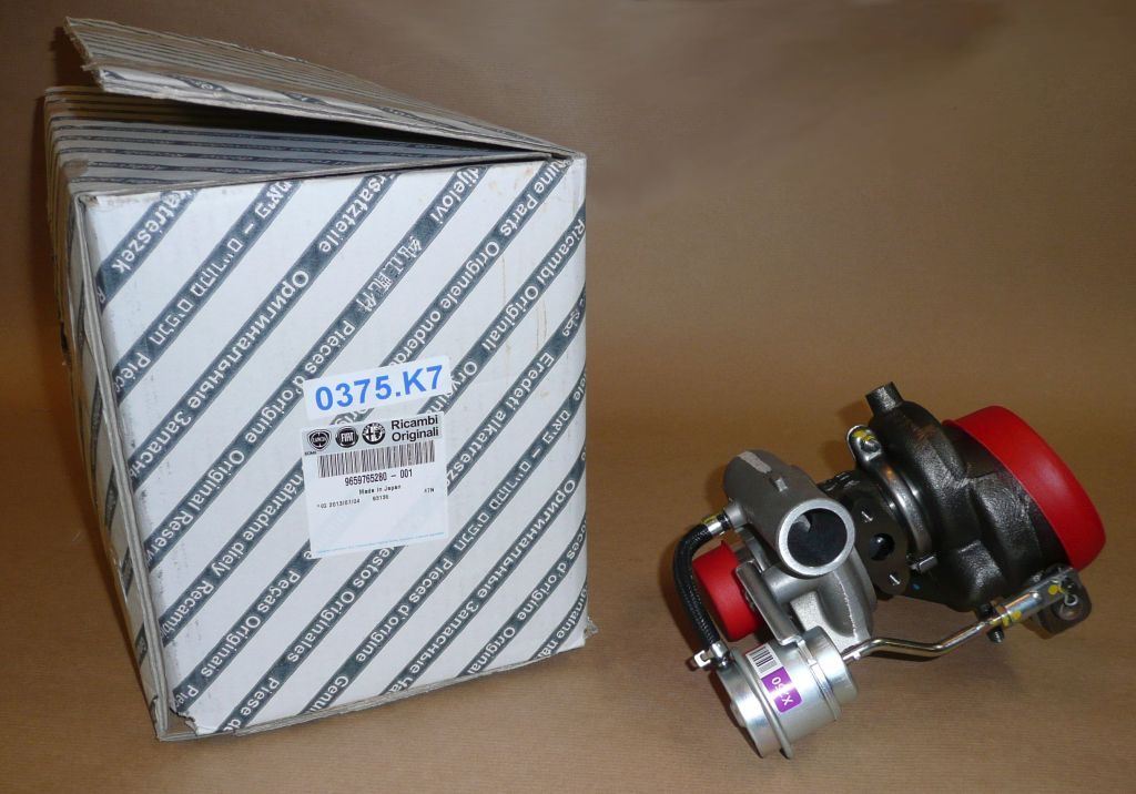 Turbocompresseur d’origine PSA — Citroën / Peugeot 2.2HDI Boxer 06-12 — 0375K7 — photographie de la pièce