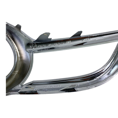 Pièce d'origine Entourage de feu antibrouillard droit chromé pour Citroen C4 I phase 2 9684523377