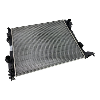 Pièce d'origine Radiateur moteur pour Renault Kadjar 214101527R