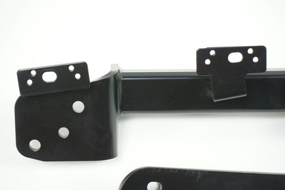 Pièce d'origine Traverse support d'attelage pour Renault Captur II 8201722926