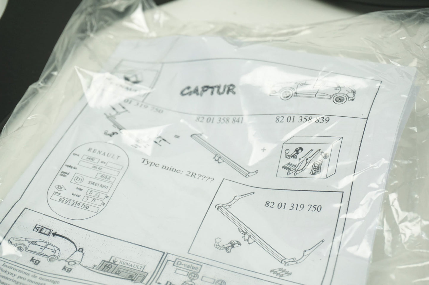 Pièce d'origine Kit de montage d'attelage pour Renault Captur 8201358839