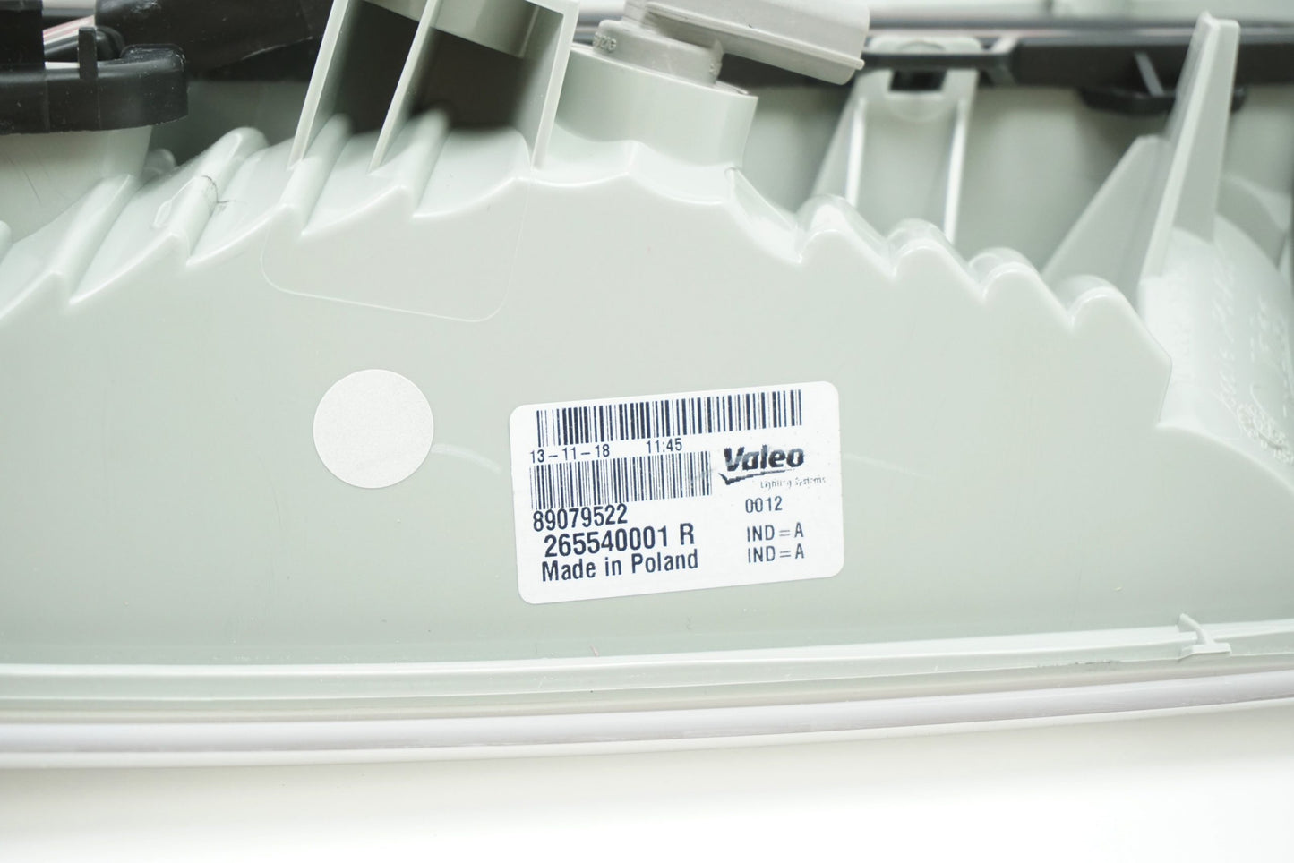 Pièce d'origine Feu arrière gauche de hayon pour Renault Laguna III 265540001R