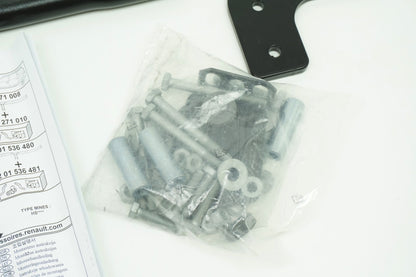 Pièce d'origine Kit de montage d'attelage pour Dacia Duster I 8201271010