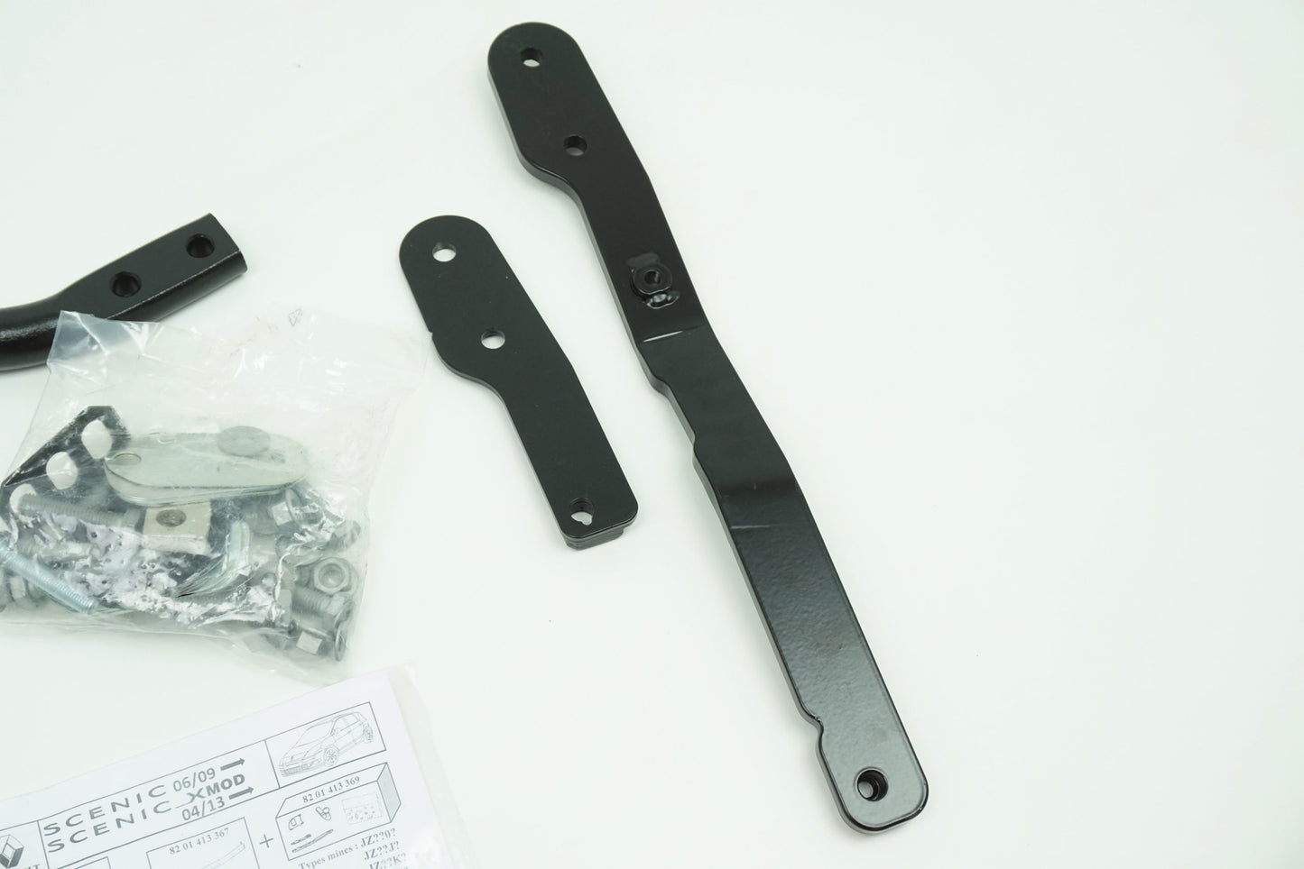 Pièce d'origine Kit de montage d'attelage pour Renault Scenic III Xmod 8201413369
