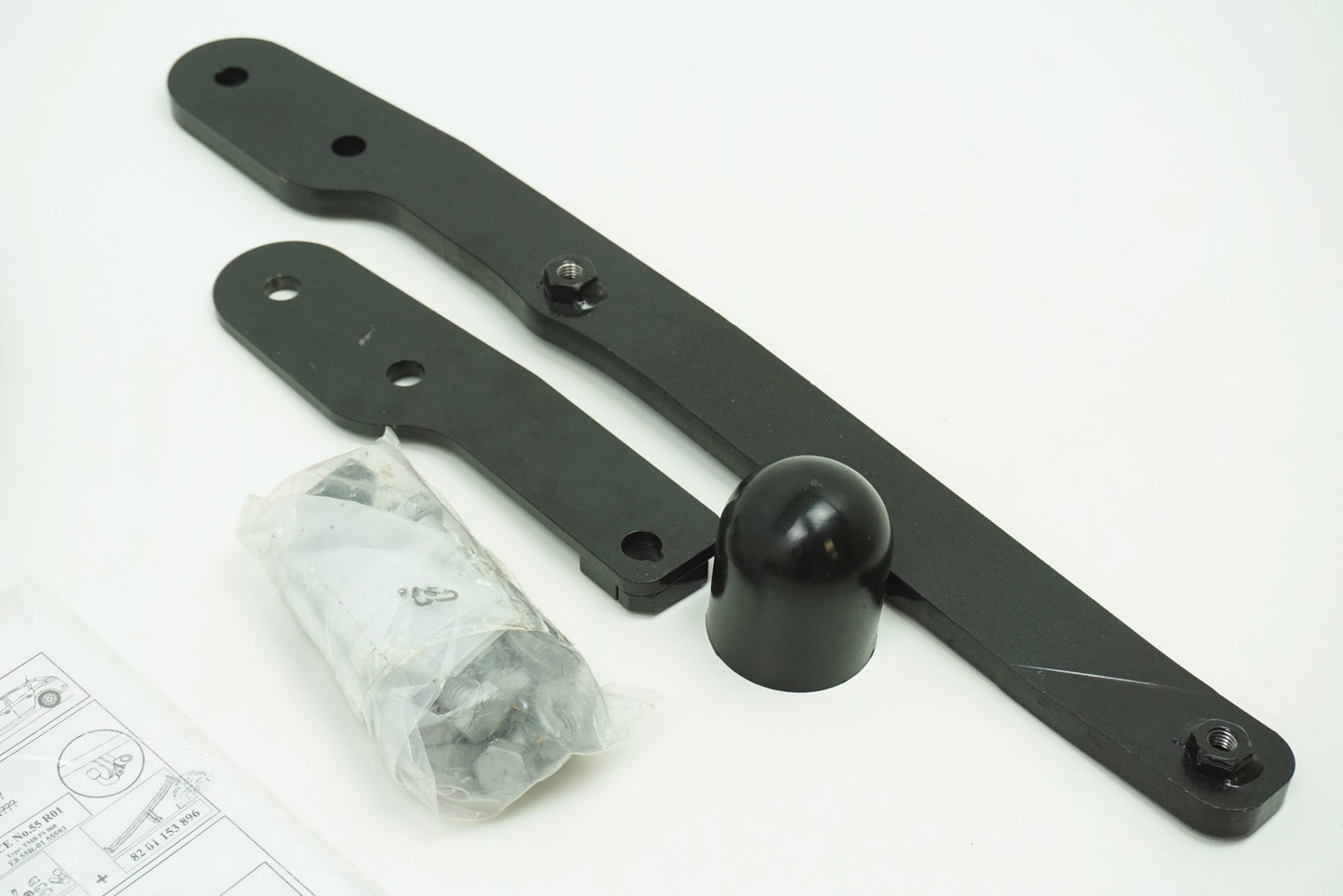 Pièce d'origine Kit de montage d'attelage pour Renault Megane III 8201153897