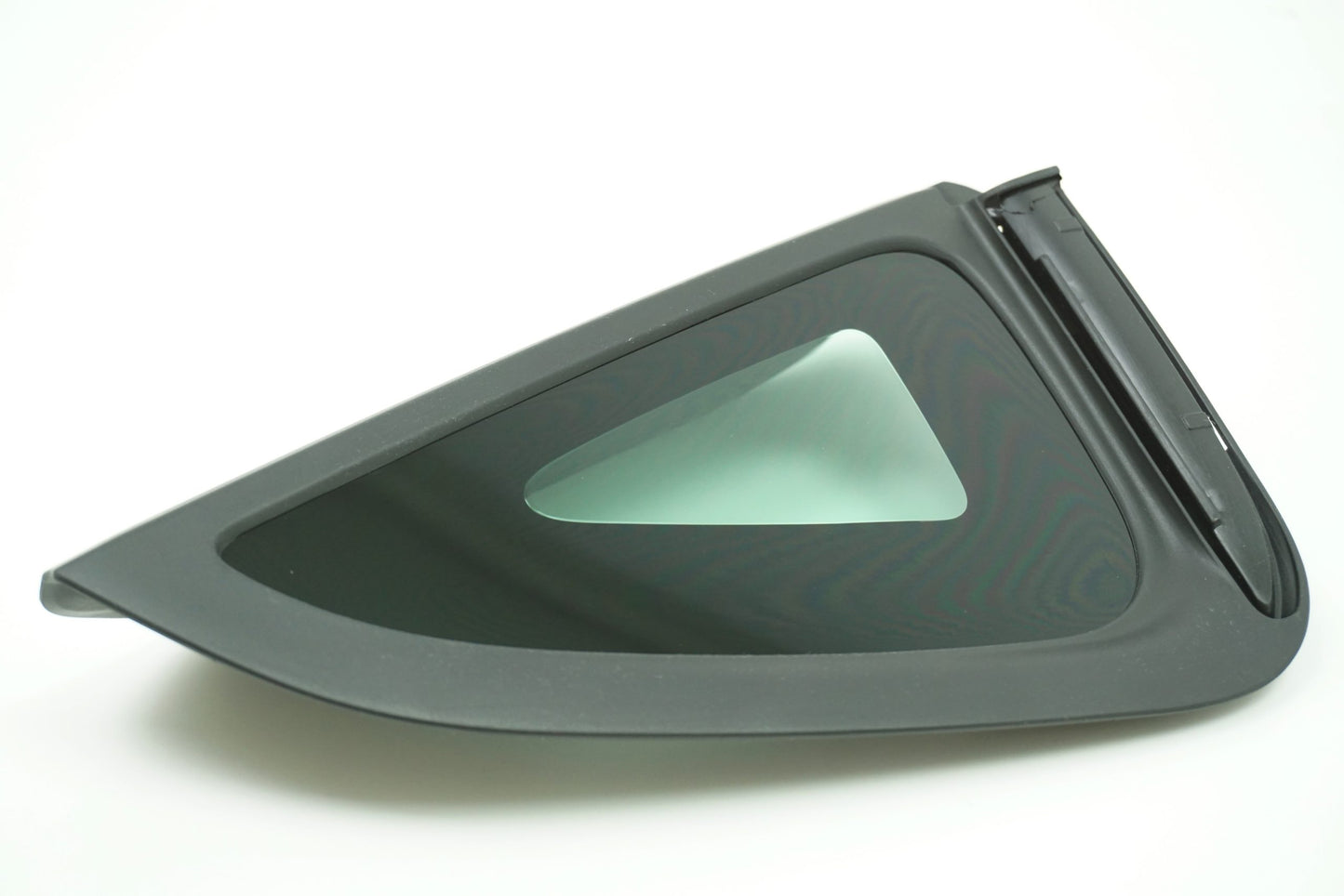 Pièce d'origine Vitre arrière droite pour Renault Clio IV 833065735R