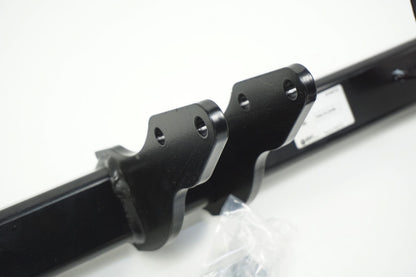 Pièce d'origine Traverse support d'attelage pour Renault Captur II 8201722924