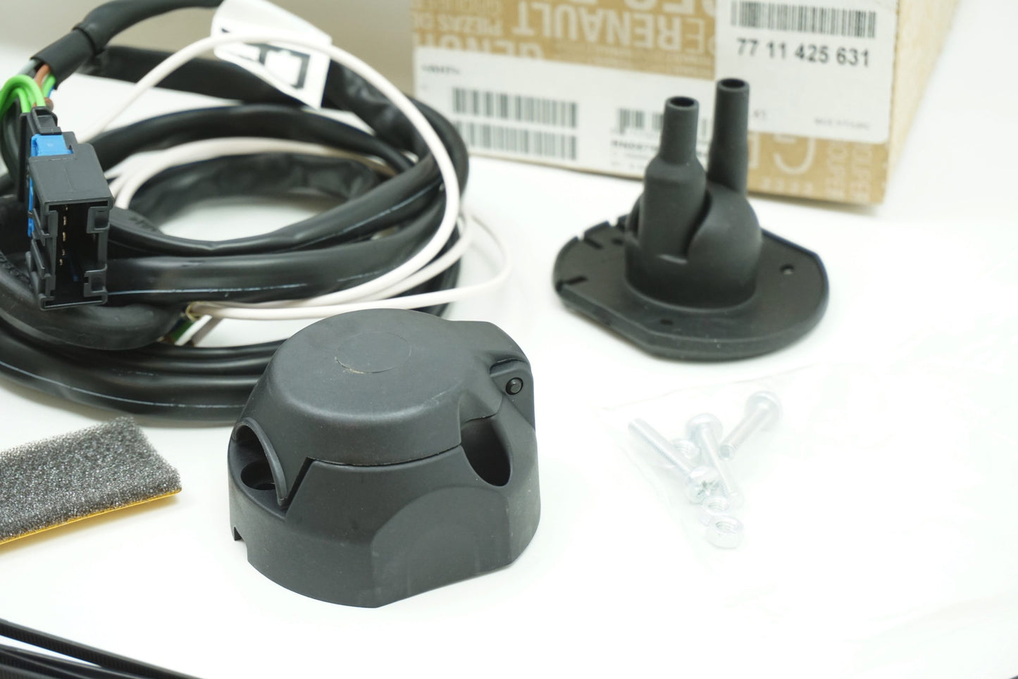 Pièce d'origine Faisceau d'attelage 7 broches pour Renault Master II 7711425631