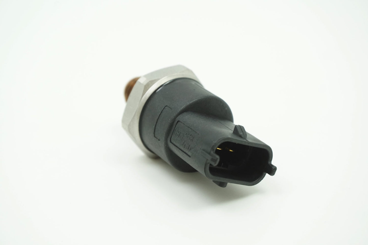 Pièce d'origine Capteur de pression de carburant 1.9 2.2 dCi pour Renault 7701478058