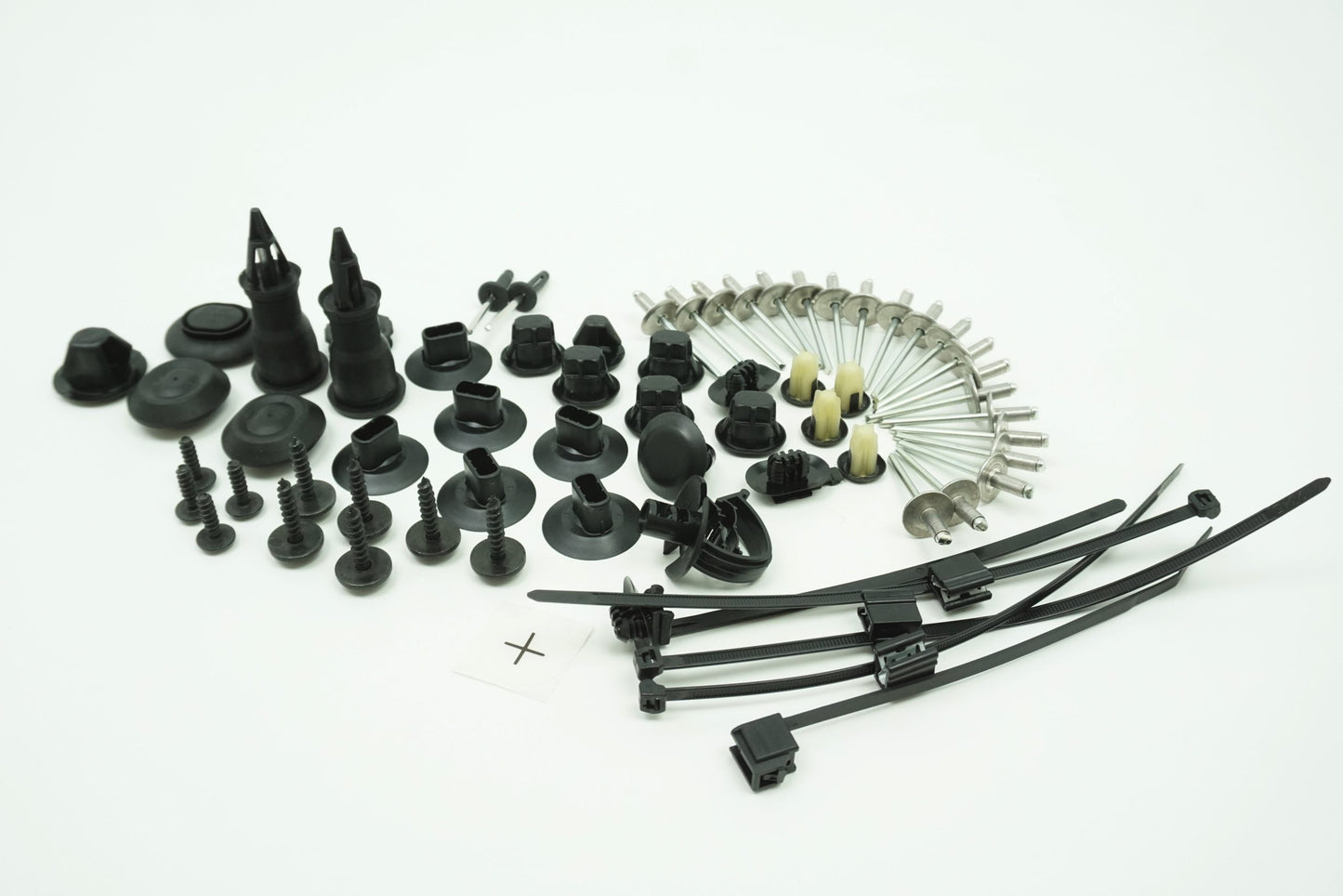 Pièce d'origine Kit de réparation de pare-chocs arrière pour Renault Clio IV Break 600380685R