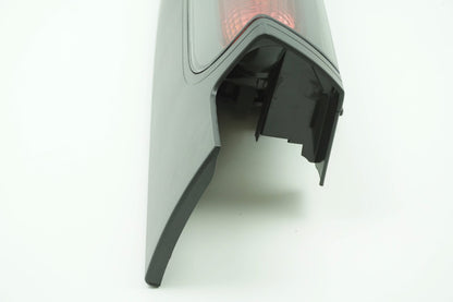 Pièce d'origine Feu arrière gauche pour Renault Trafic II Opel Vivaro 8200336835