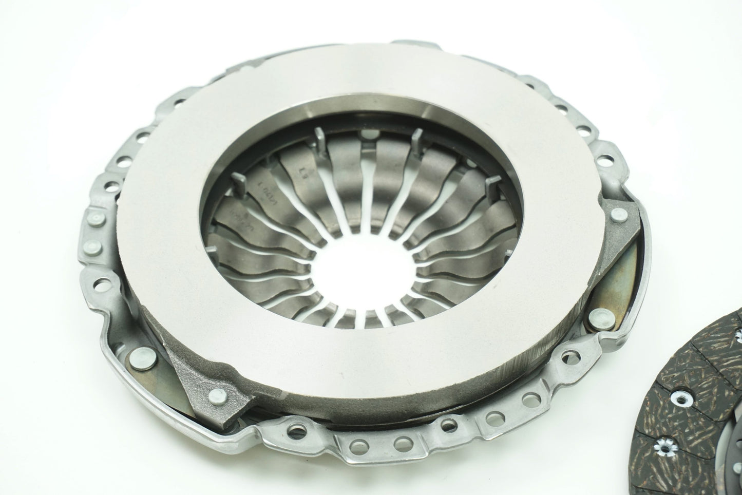 Pièce d'origine Kit d'embrayage neuf pour Renault 302057048R