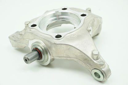 Pièce d'origine Fusée d'essieu avant gauche pour Renault Clio III RS 7701208961