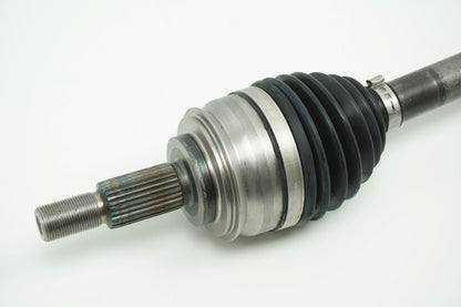 Pièce d'origine Cardan avant droit neuf pour Renault Megane III RS 8200866827