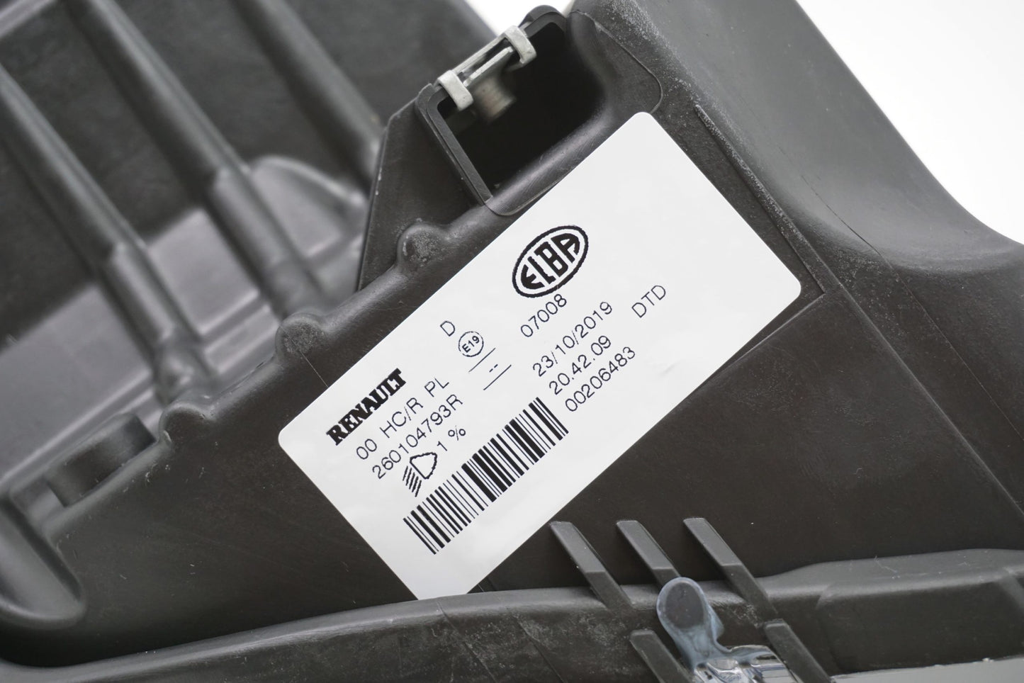 Pièce d'origine Phare avant droit pour Dacia Logan Sandero 260104793R
